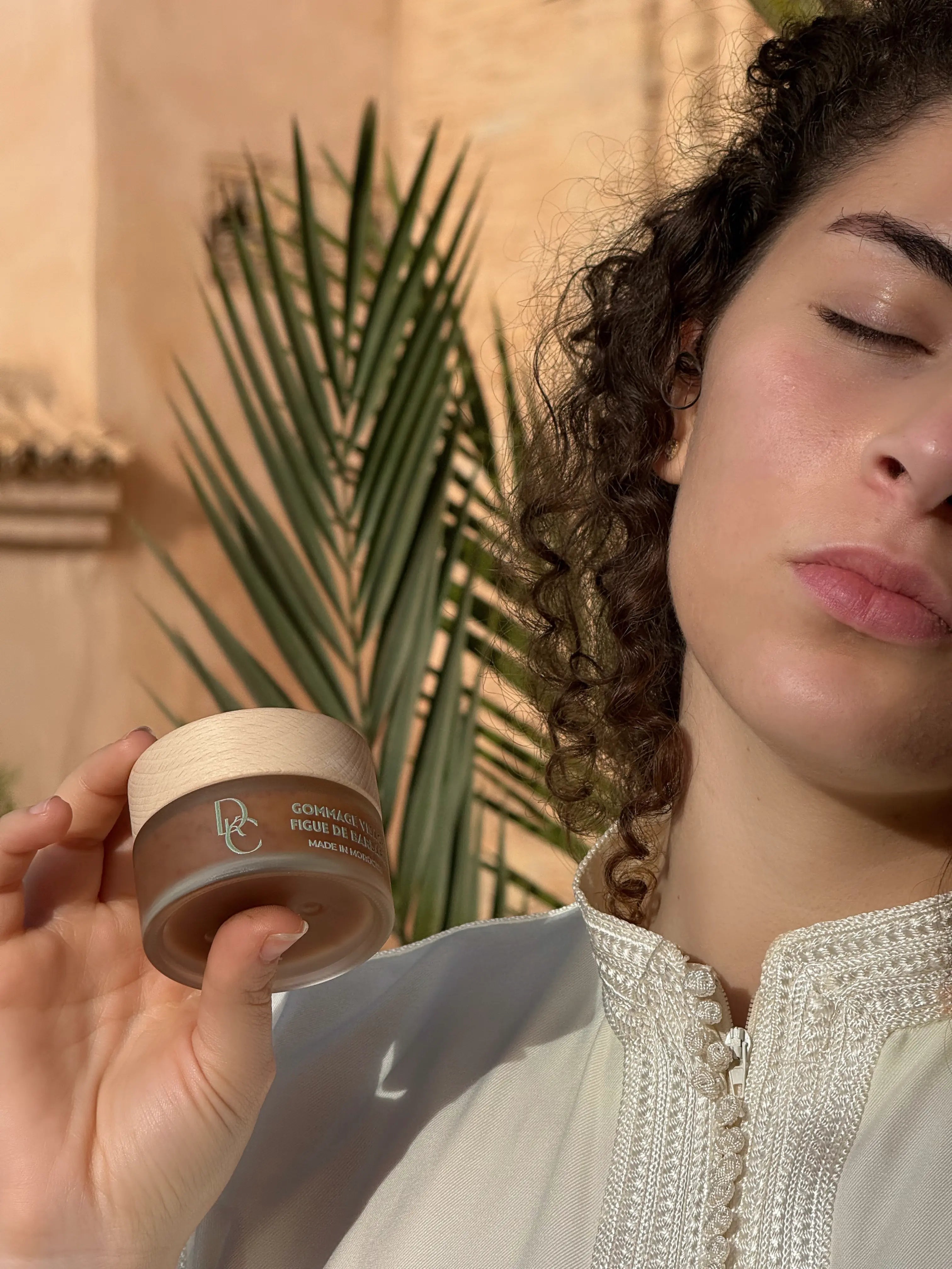 Gommage Précieux VIsage à la figue de Barbarie DOUKALLIAH COSMETICS